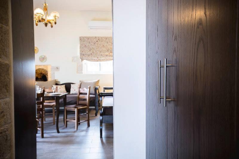 Margarita'S Stone House Apartment Platanos  ภายนอก รูปภาพ