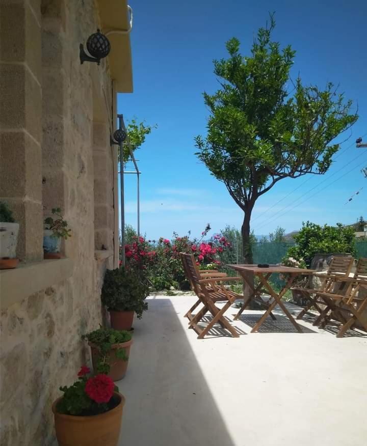 Margarita'S Stone House Apartment Platanos  ห้อง รูปภาพ